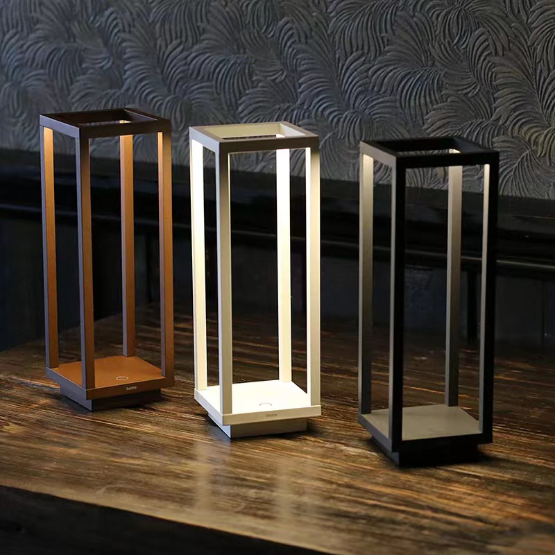 Cordless LED Table Lamp Touch  - огляд і ціна Desk Setup Dark